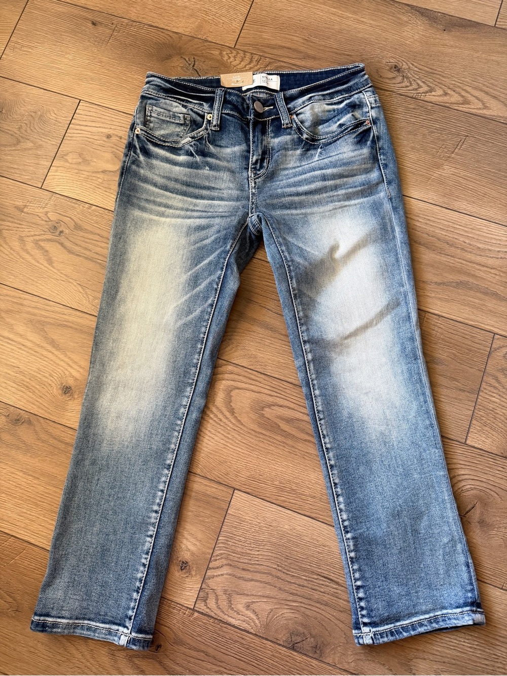 Women's BKE Low Rise Ankle Length Slim Fit Faded Light Blue Jeans